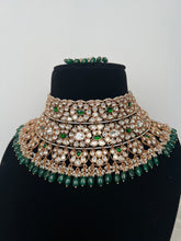 Load image into Gallery viewer, Radhika Tiyani Kundan Bridal (green)
