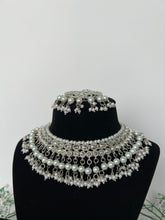 Load image into Gallery viewer, Mohabat in Silver
