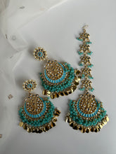 Load image into Gallery viewer, Feroza Oversized Tikka Set
