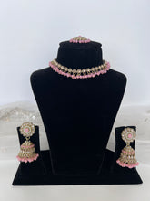 Load image into Gallery viewer, Raji in Pink
