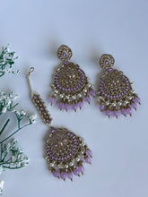 Load image into Gallery viewer, Ekta Earring Tikka Set (4 colours)

