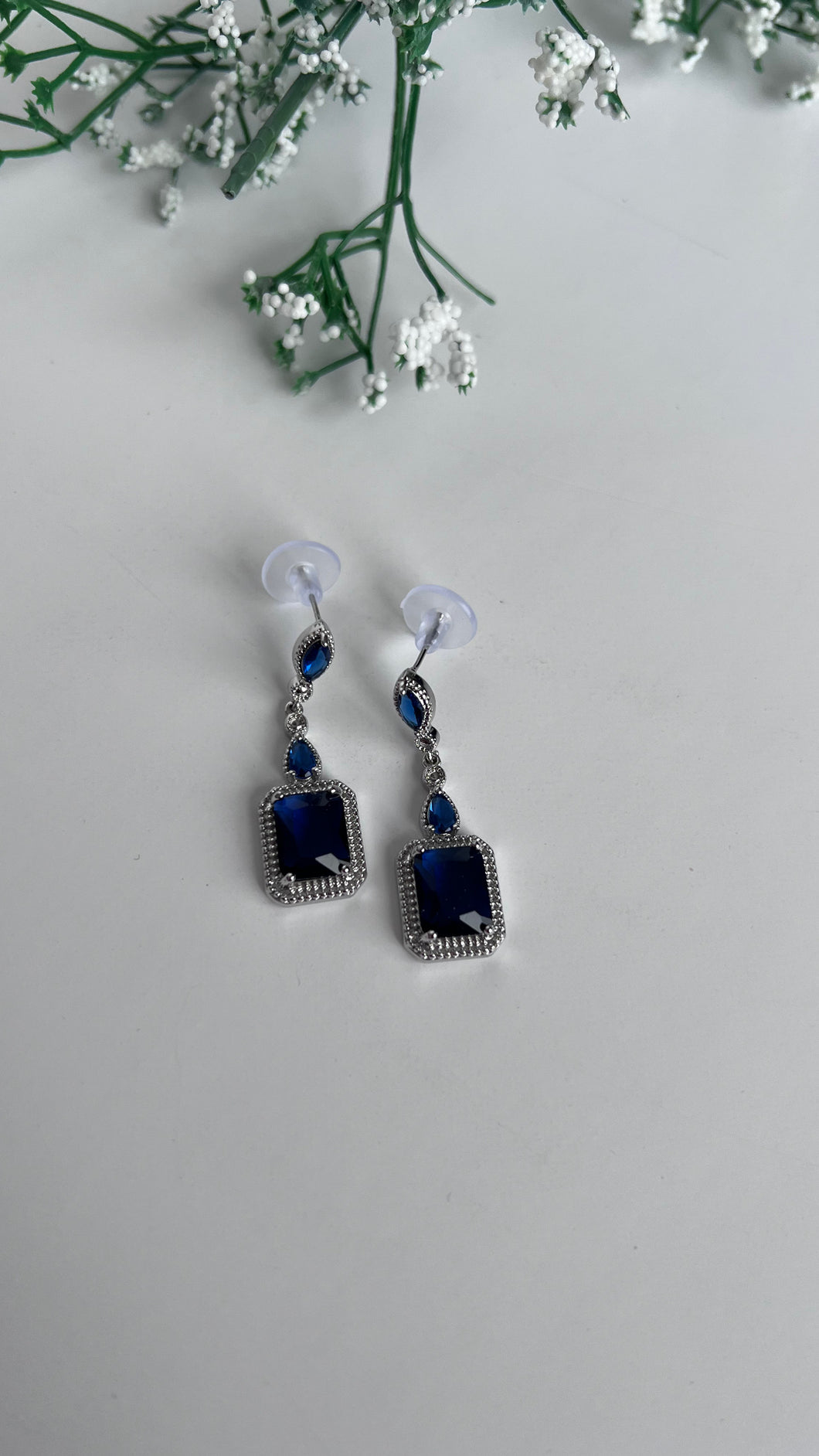 Droplet Earrings (2 colours)