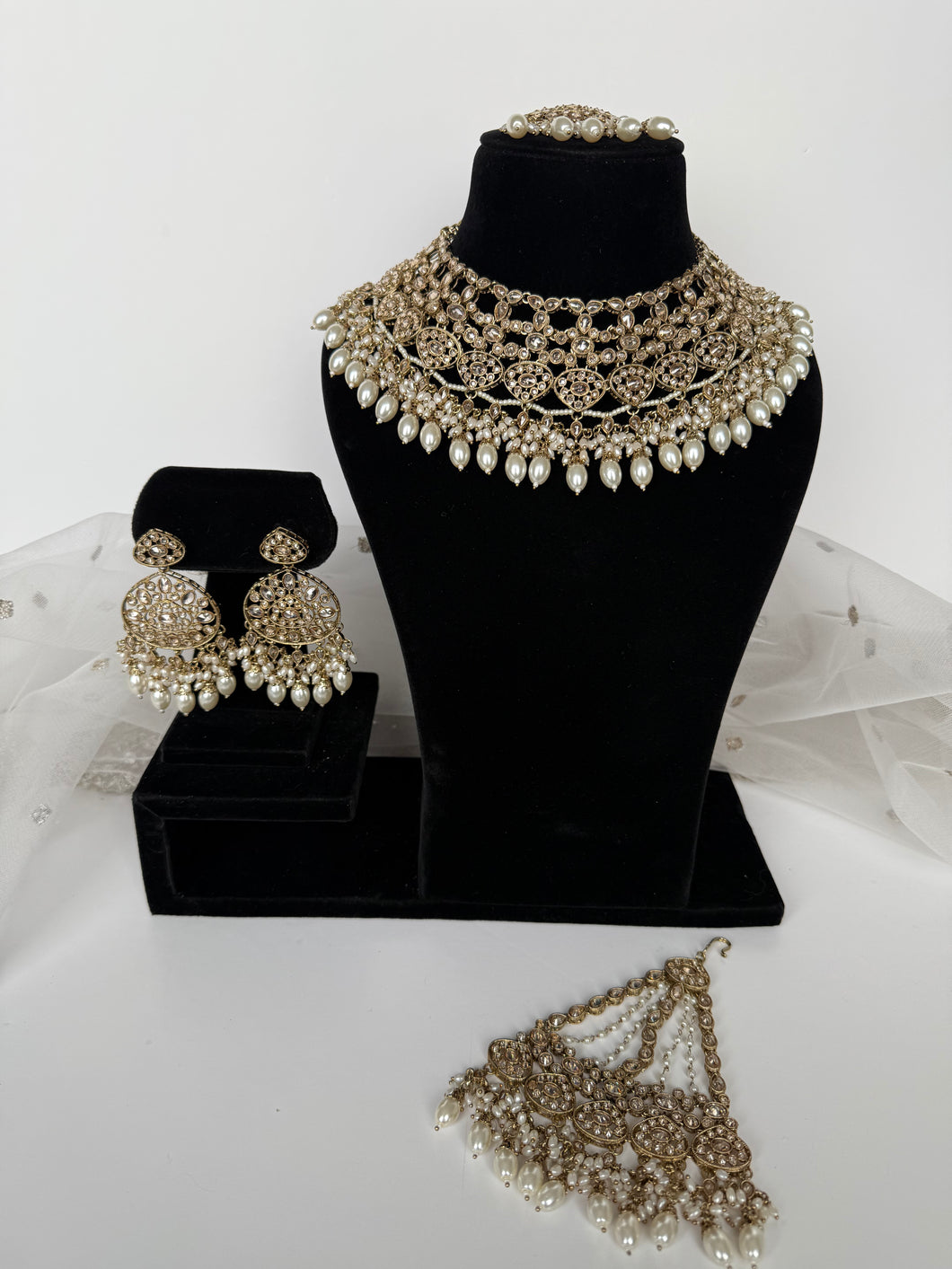 JaspreetBridal Set