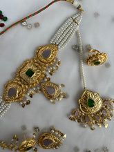 Load image into Gallery viewer, Pandora Kundan Set Pink &amp; Green
