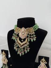 Load image into Gallery viewer, Meenakari Kundan Set
