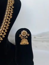 Load image into Gallery viewer, Antique Kundan Mala
