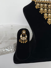 Load image into Gallery viewer, Waterfall Antique Set
