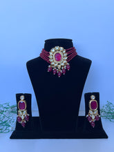 Load image into Gallery viewer, Kundan Choker maroon
