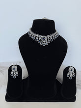 Load image into Gallery viewer, Sapphire Diamond Set

