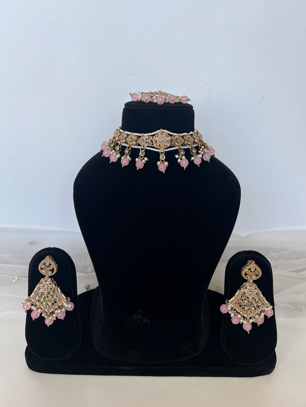 Mansi Pink Set