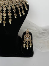 Load image into Gallery viewer, Geet Bridal Set
