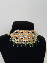 Load image into Gallery viewer, Gurnaaz Green Pachi Set
