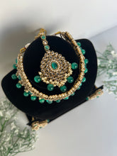 Load image into Gallery viewer, Teal Choker
