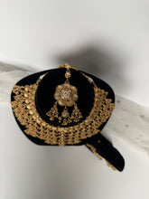 Load image into Gallery viewer, Janvi Antique Bridal Set

