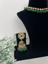 Load image into Gallery viewer, Raji in Green
