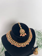 Load image into Gallery viewer, Binita in Peach
