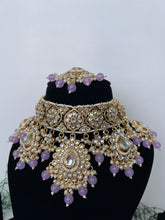 Load image into Gallery viewer, Rashi Kundan Set (lilac)
