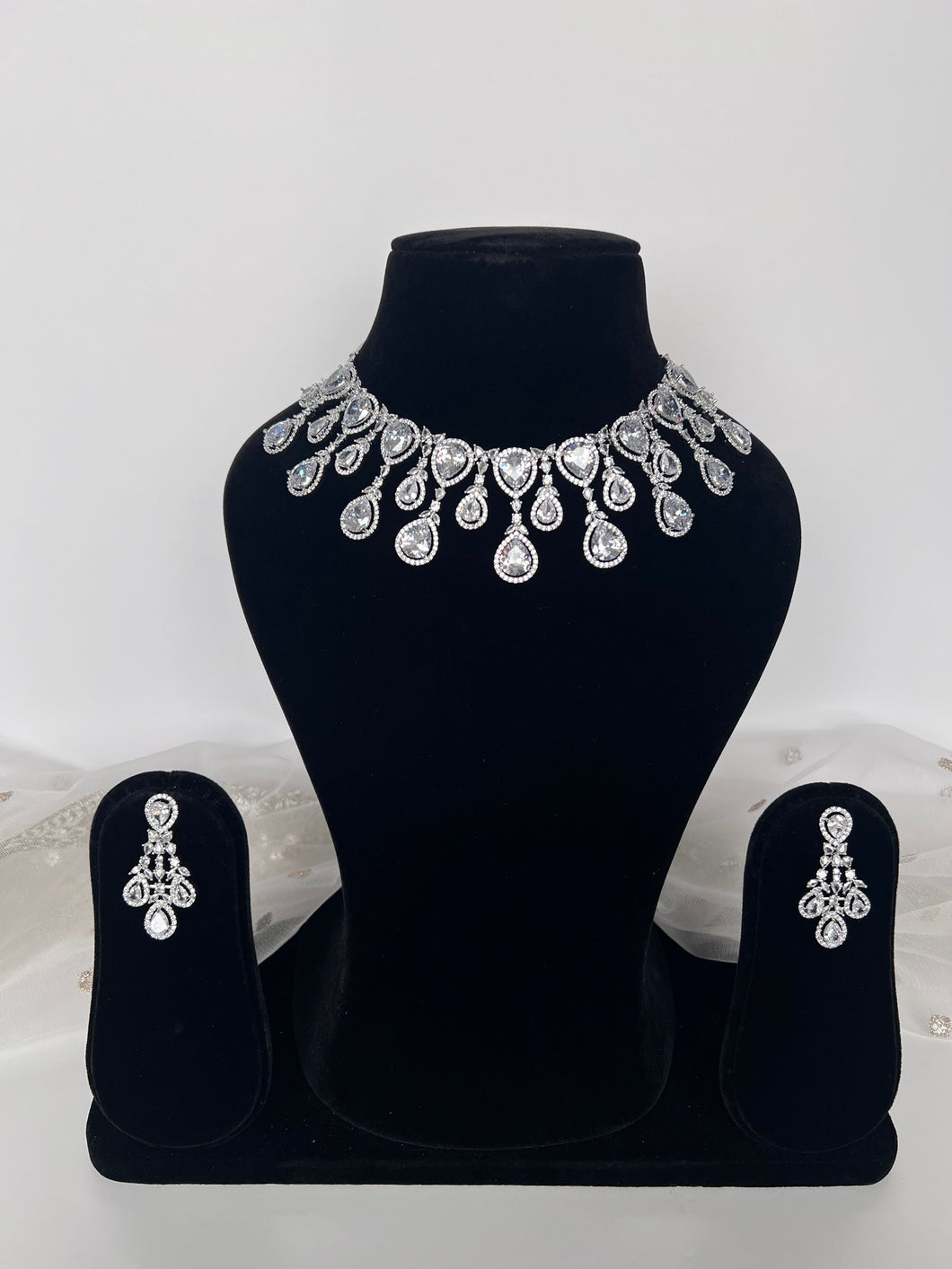 Amira Diamond Set