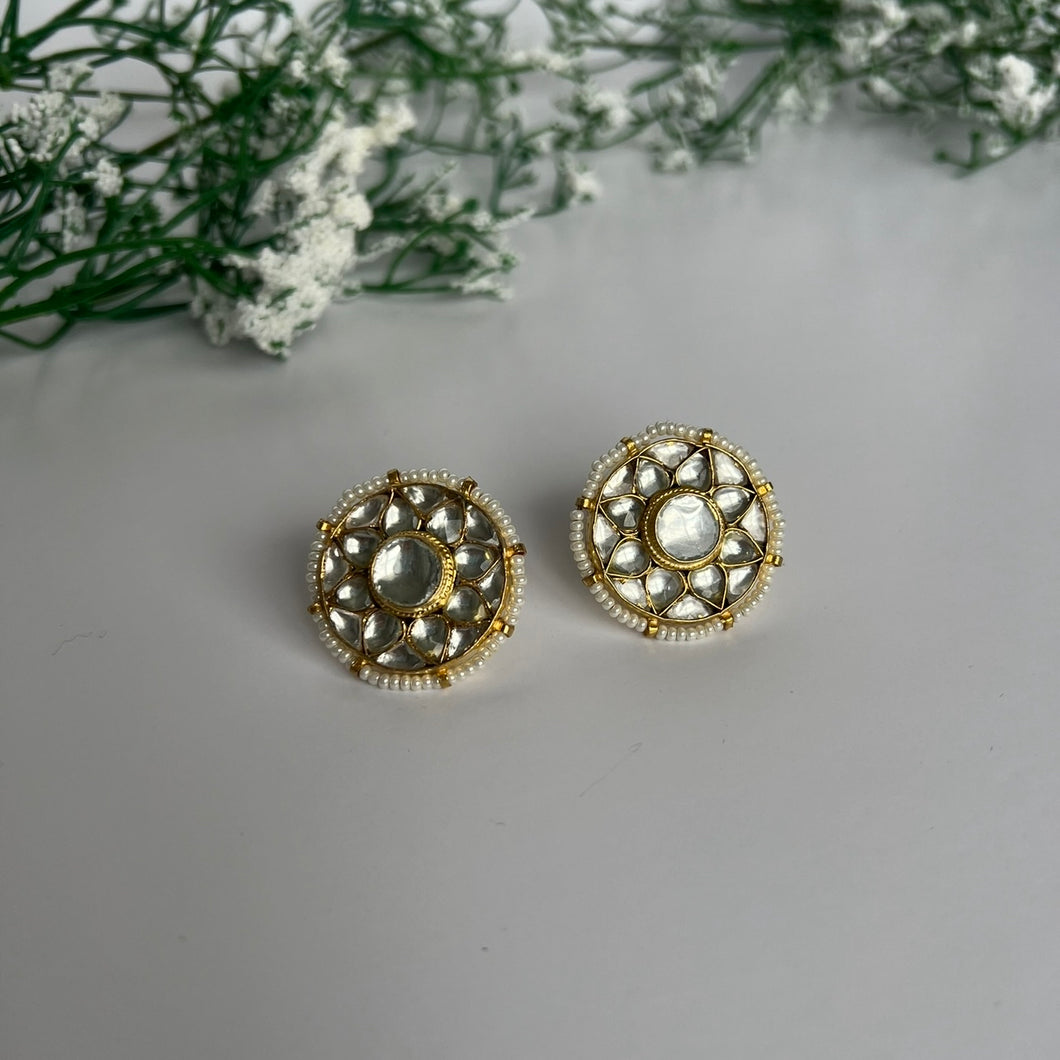 Kundan Studs