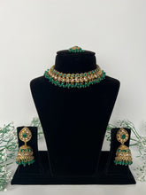 Load image into Gallery viewer, Binita in Green
