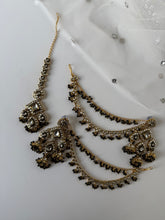 Load image into Gallery viewer, Ruheen Kundan Earrings Set (3 colours)
