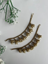 Load image into Gallery viewer, Jhumki sahare
