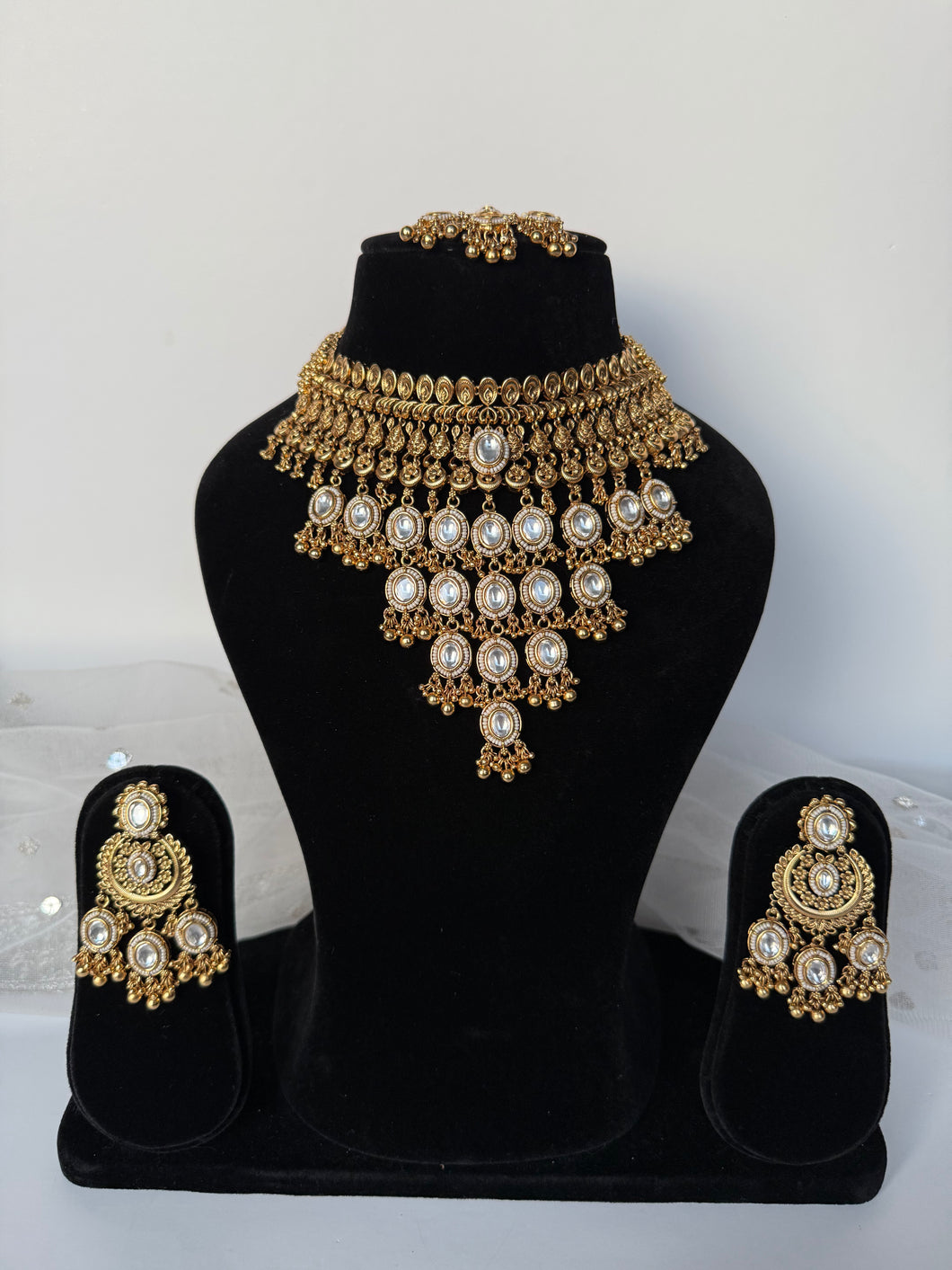 Kundan Antique V Set