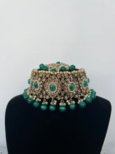 Load image into Gallery viewer, Teal Choker
