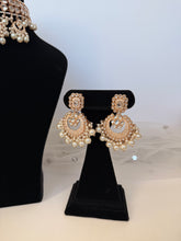 Load image into Gallery viewer, Rose Meenakari Set
