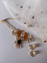 Load image into Gallery viewer, Jia Kundan Stone Set (3 Colours)
