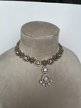 Load image into Gallery viewer, Payal Kundan Set (pink)
