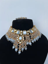 Load image into Gallery viewer, Grey Kundan Set
