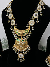 Load image into Gallery viewer, Moorni Long Set
