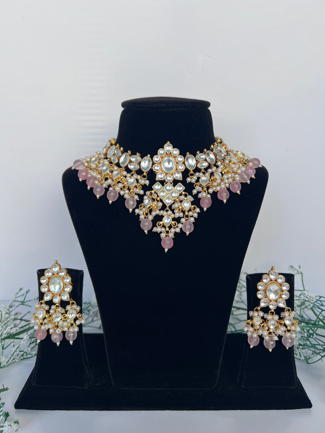 Amisha Kundan Set in Pink