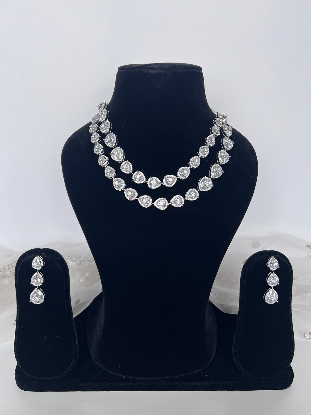 Raveen Silver Diamonds Set