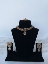 Load image into Gallery viewer, Dainty Golden Set
