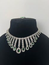 Load image into Gallery viewer, Kimberly Diamond Set Green
