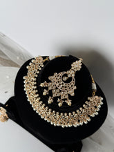 Load image into Gallery viewer, Lush Bridal Set
