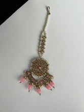 Load image into Gallery viewer, Shaan in Pink
