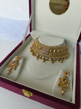 Load image into Gallery viewer, Heritage Antique Pink Set
