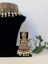 Load image into Gallery viewer, Andaaz Choker Set
