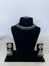 Load image into Gallery viewer, Raji in green
