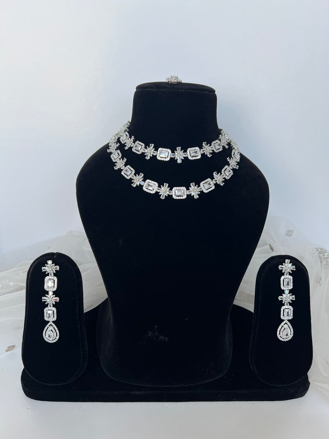 Anjana Diamond Set