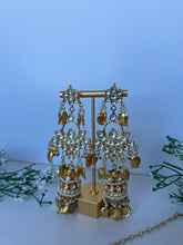 Load image into Gallery viewer, Rimmle Pachi Earring Tikk
