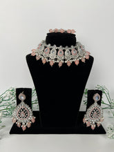 Load image into Gallery viewer, Peach &amp; Silver
