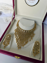 Load image into Gallery viewer, Himat Antique Gold Set

