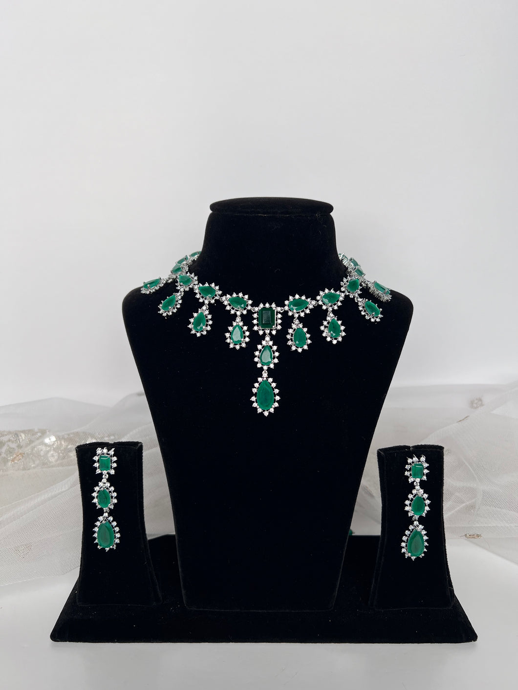 Emerald Green Diamonds