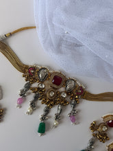 Load image into Gallery viewer, Maryum Kashmiri Choker Set (Ruby)
