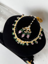 Load image into Gallery viewer, Floral Kundan Set
