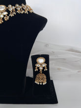 Load image into Gallery viewer, Gurveen Antique Set
